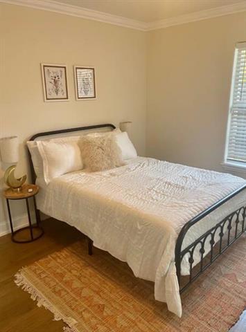 Building Photo - 310 E Beech St