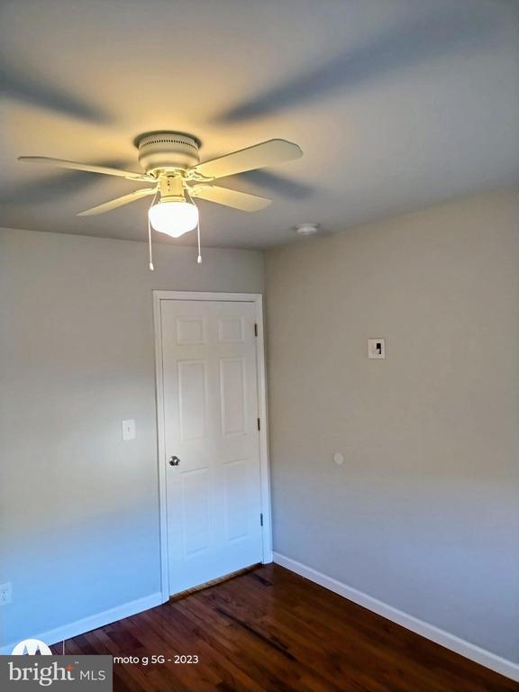 Building Photo - 1224 Clover Ln