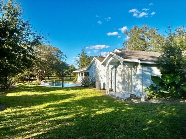 Building Photo - 9422 NW 125th Ave