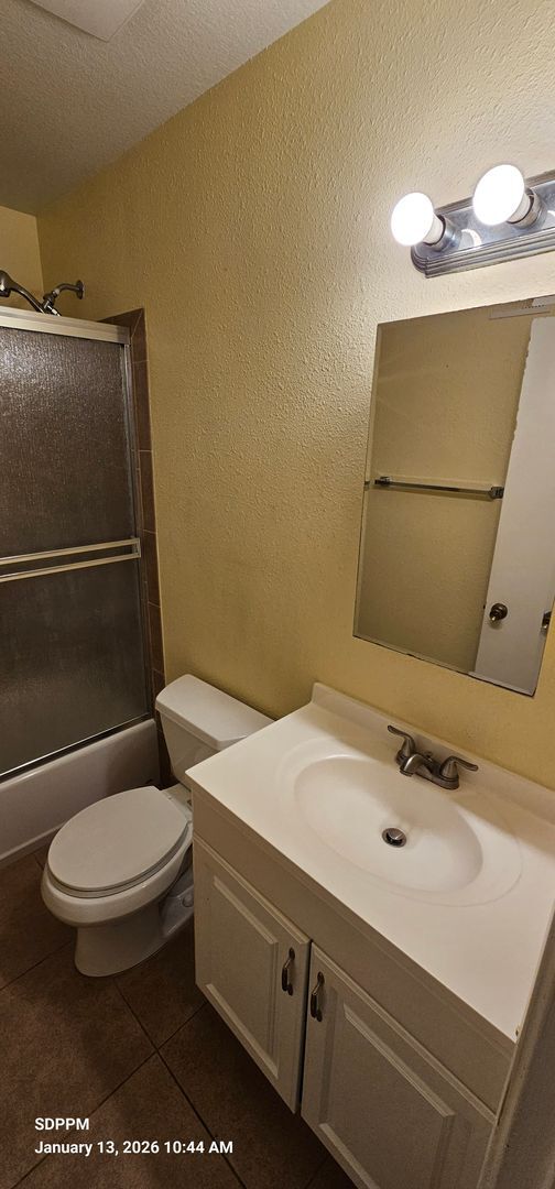 Building Photo - MIRA MESA / SAN DIEGO - Nice 4 Bedroom / 2 Bath House.  AVAILABLE NOW.