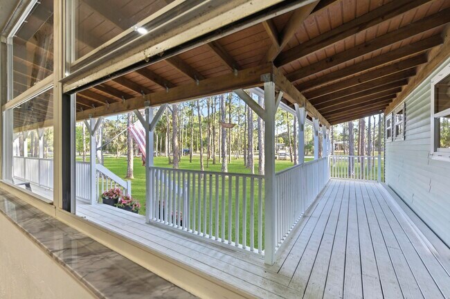 Building Photo - 12863 159th Ct N