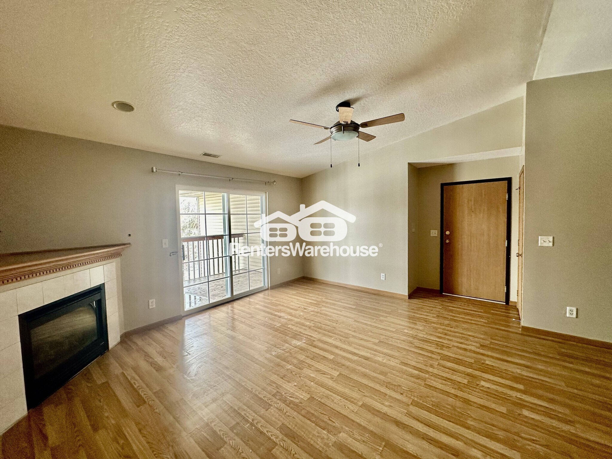 Building Photo - 5924 Sutton Pl