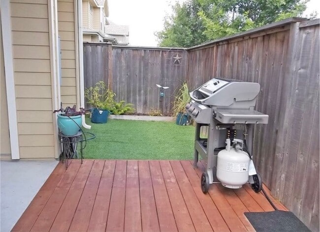 Building Photo - 8010 Wildcat Pass