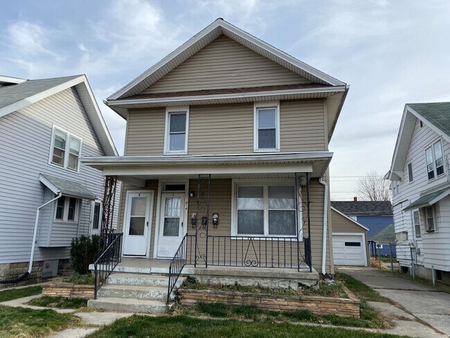 Primary Photo - 1814 St Joseph Blvd
