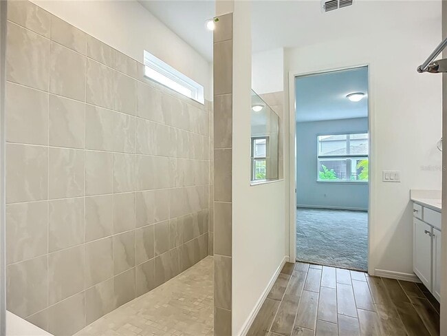 Building Photo - 10005 Patterson Wy