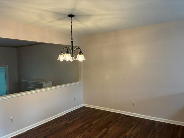Building Photo - 304 Persimmon Way