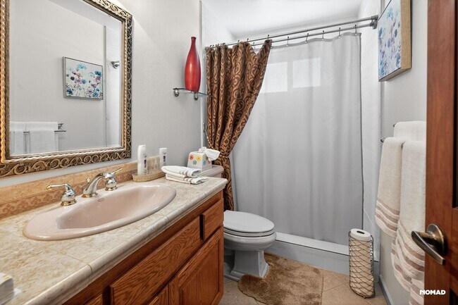 Building Photo - Charming 2BR House in Escondido