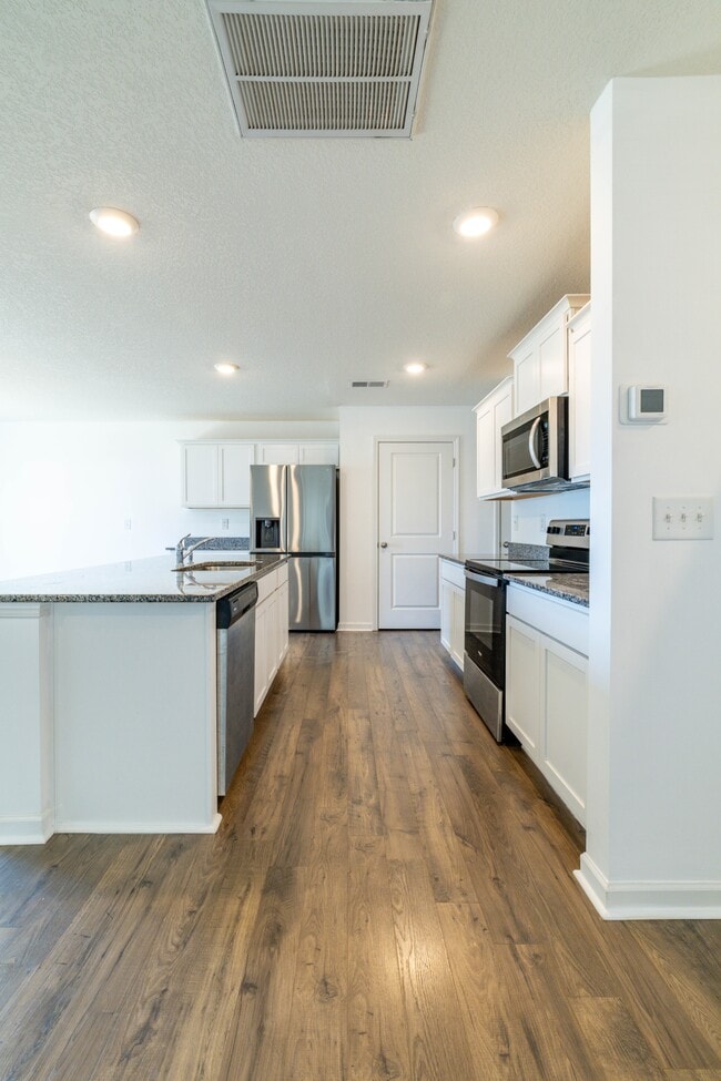 Building Photo - 228 Belle Ct