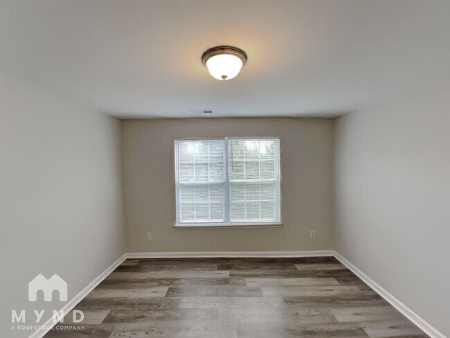 Building Photo - 15819 Herring Gull Way