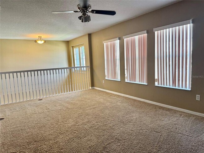 Building Photo - 739 Cascading Creek Ln