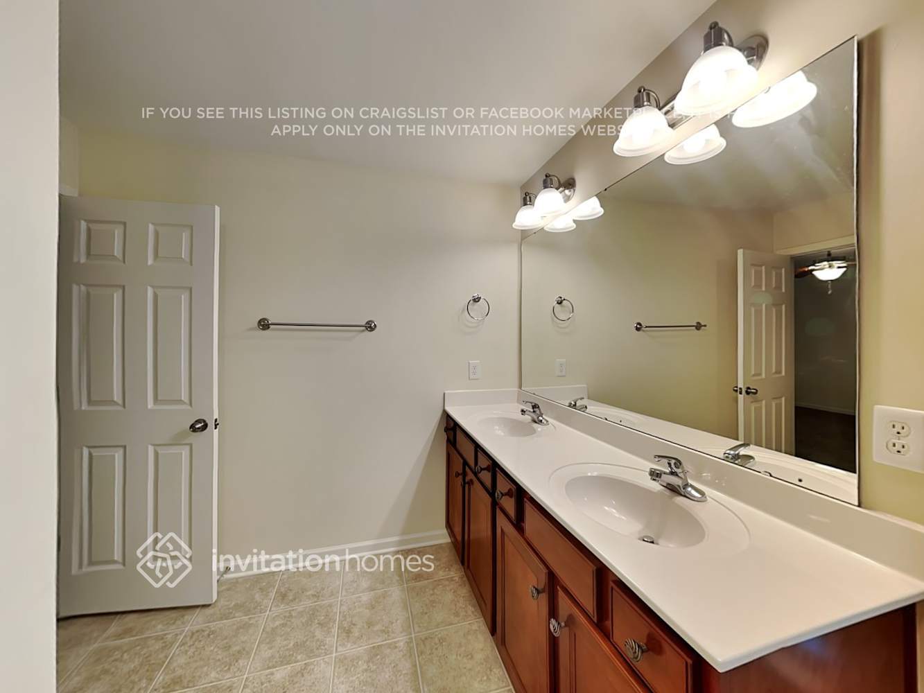 Building Photo - 10917 Hat Creek Ln