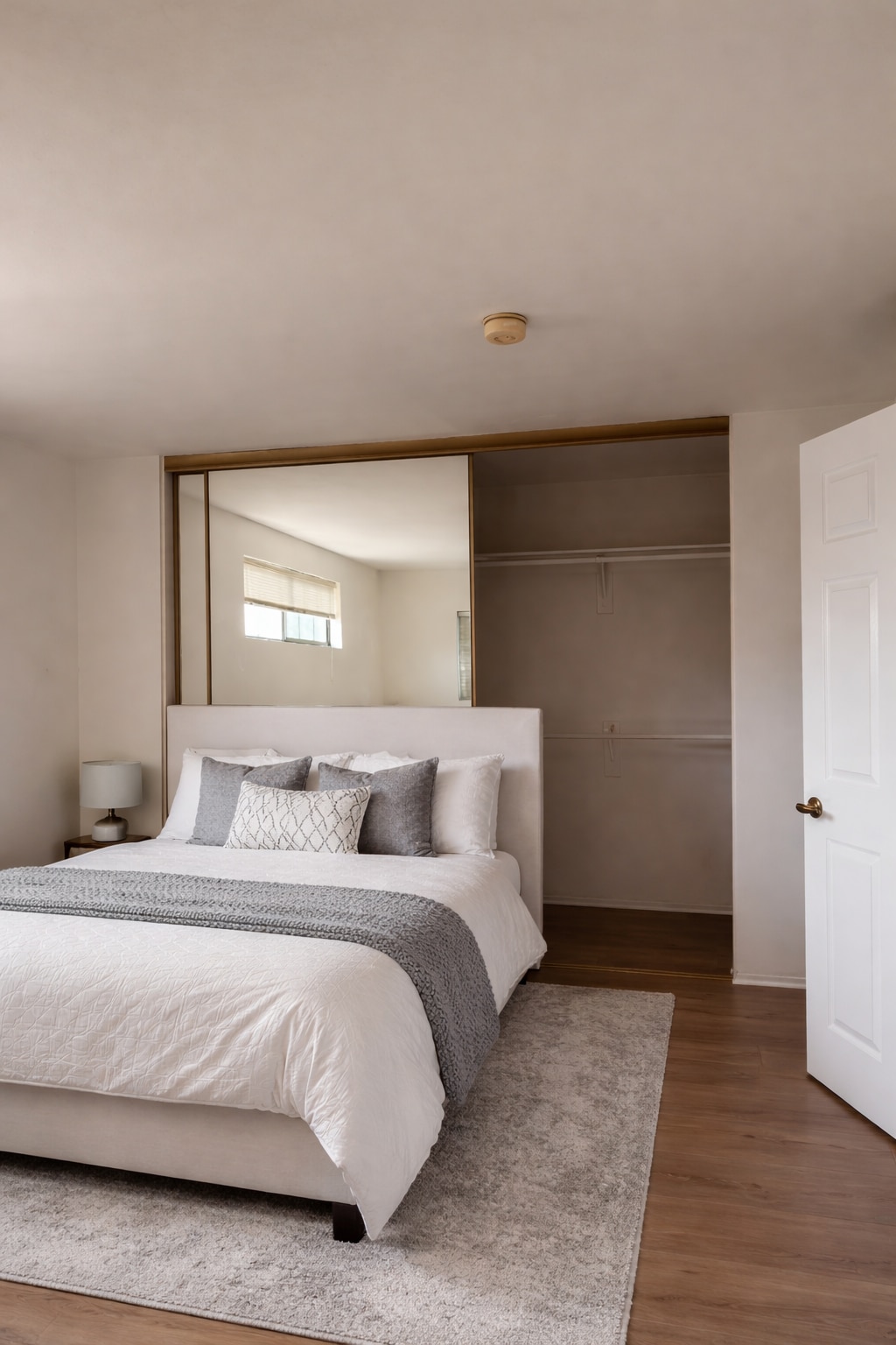 BedRoom - 18435 Keswick St