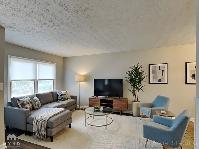 Building Photo - 425 Stephenson Rd