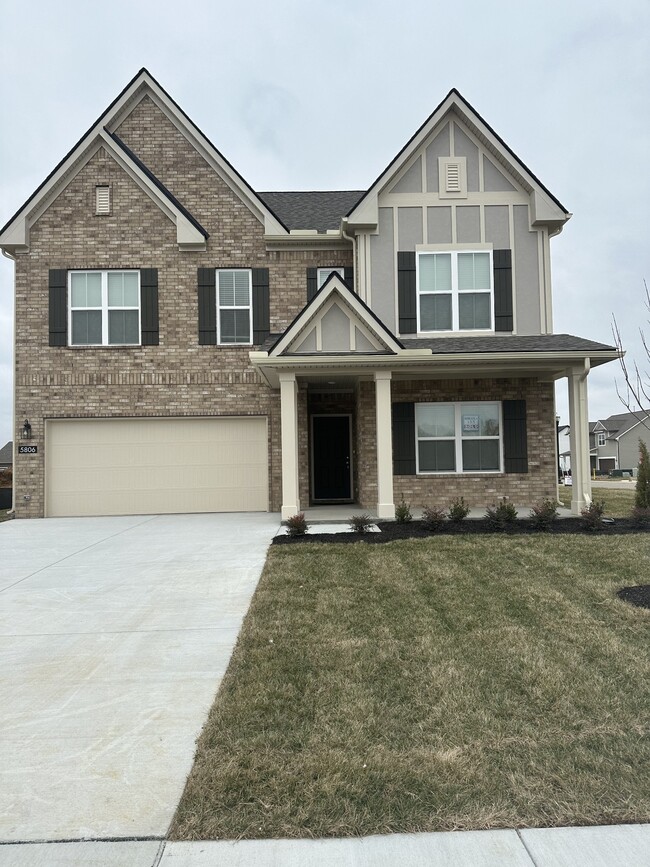Building Photo - 5806 Bear Trl