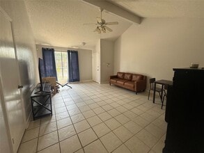 Building Photo - 2323 Spring Dusk Dr