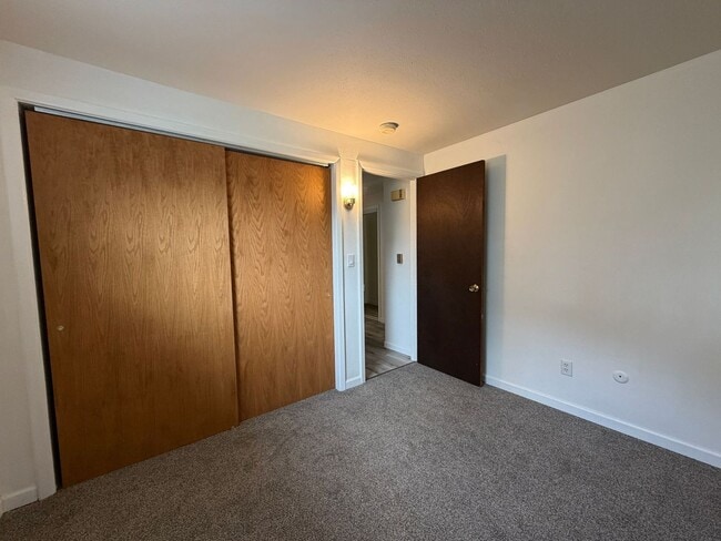 Building Photo - 5185 Santa Clara Pl