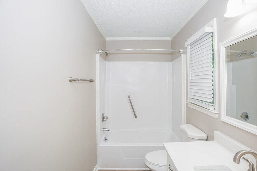 Building Photo - 7007 Golden Spike Dr