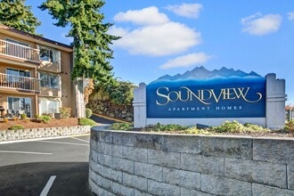 Building Photo - Soundview