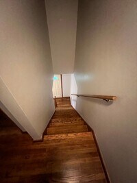 Building Photo - Grand Duplex