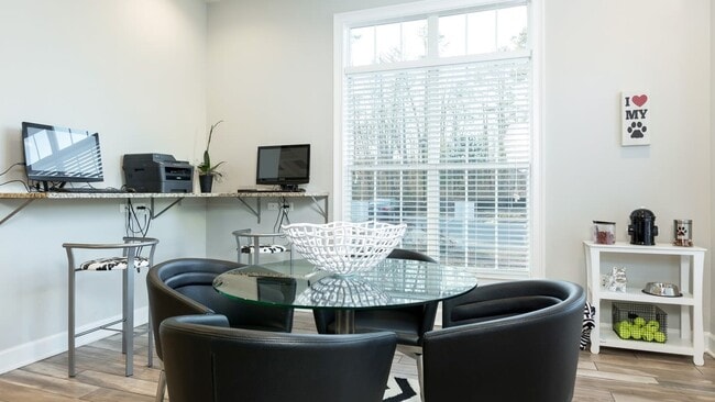 Building Photo - 5474 Oakley Industrial Blvd