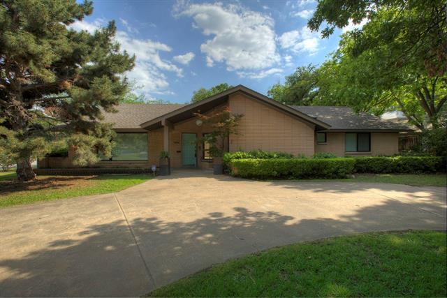 Primary Photo - 5946 Desco Dr