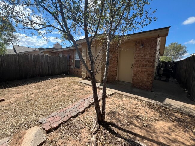 Building Photo - 3409 Hyden Ave