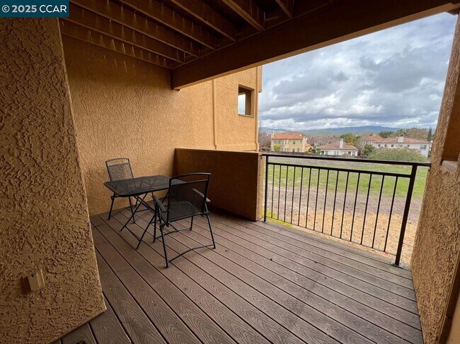 Building Photo - 460 Bollinger Canyon Ln