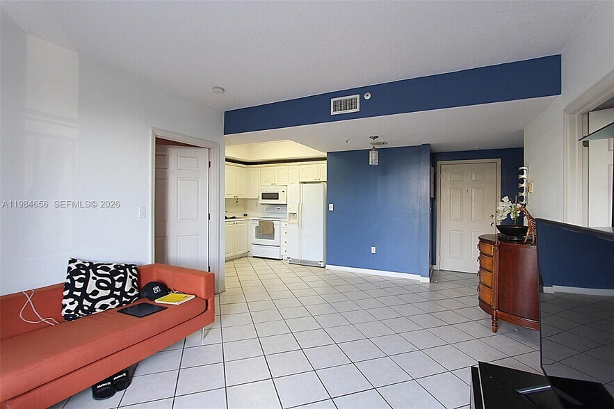 Building Photo - 3500 Coral Way