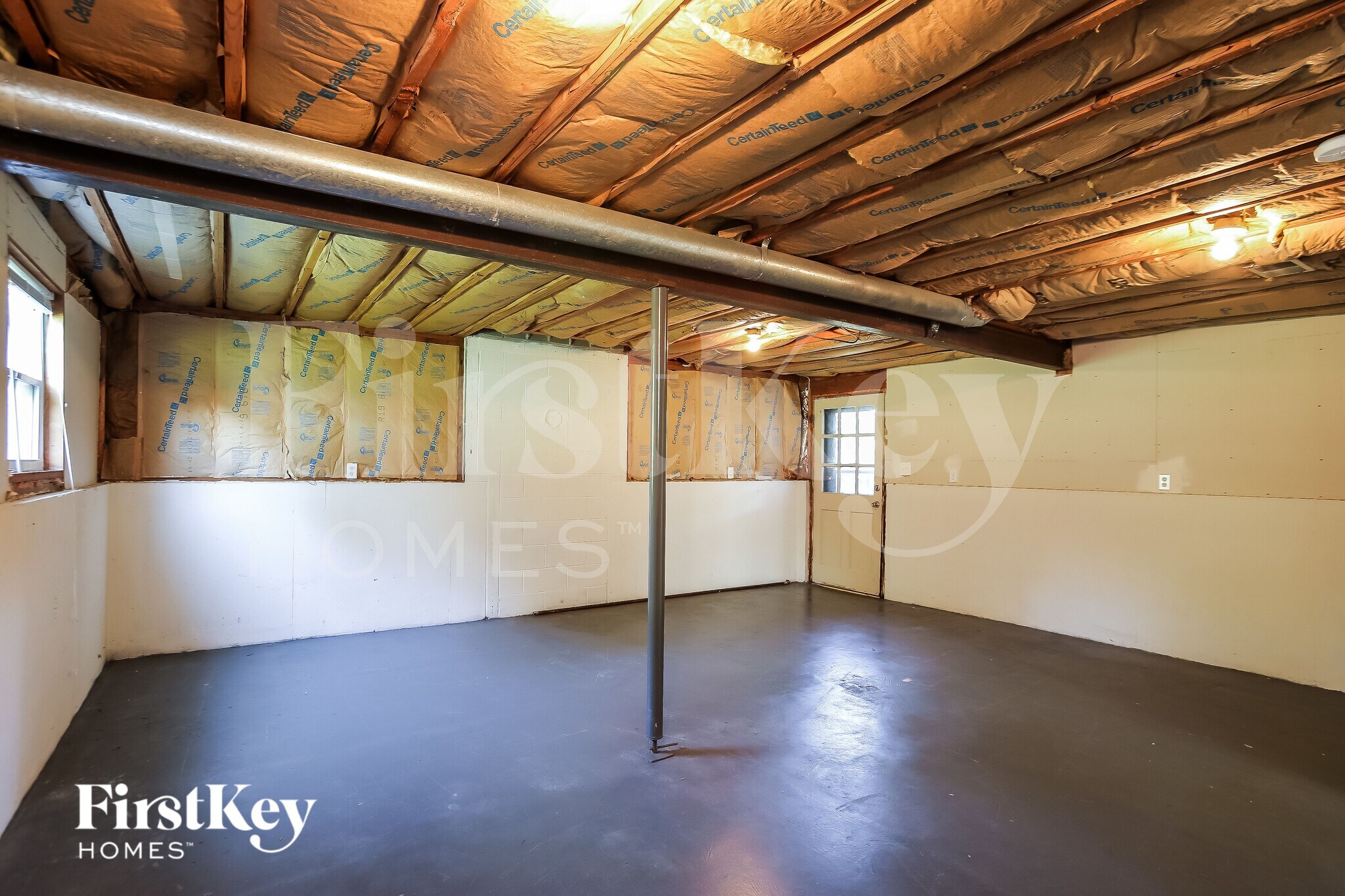 Building Photo - 804 NE 74th St