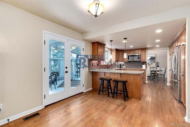 Building Photo - 5876 S Kingston Way