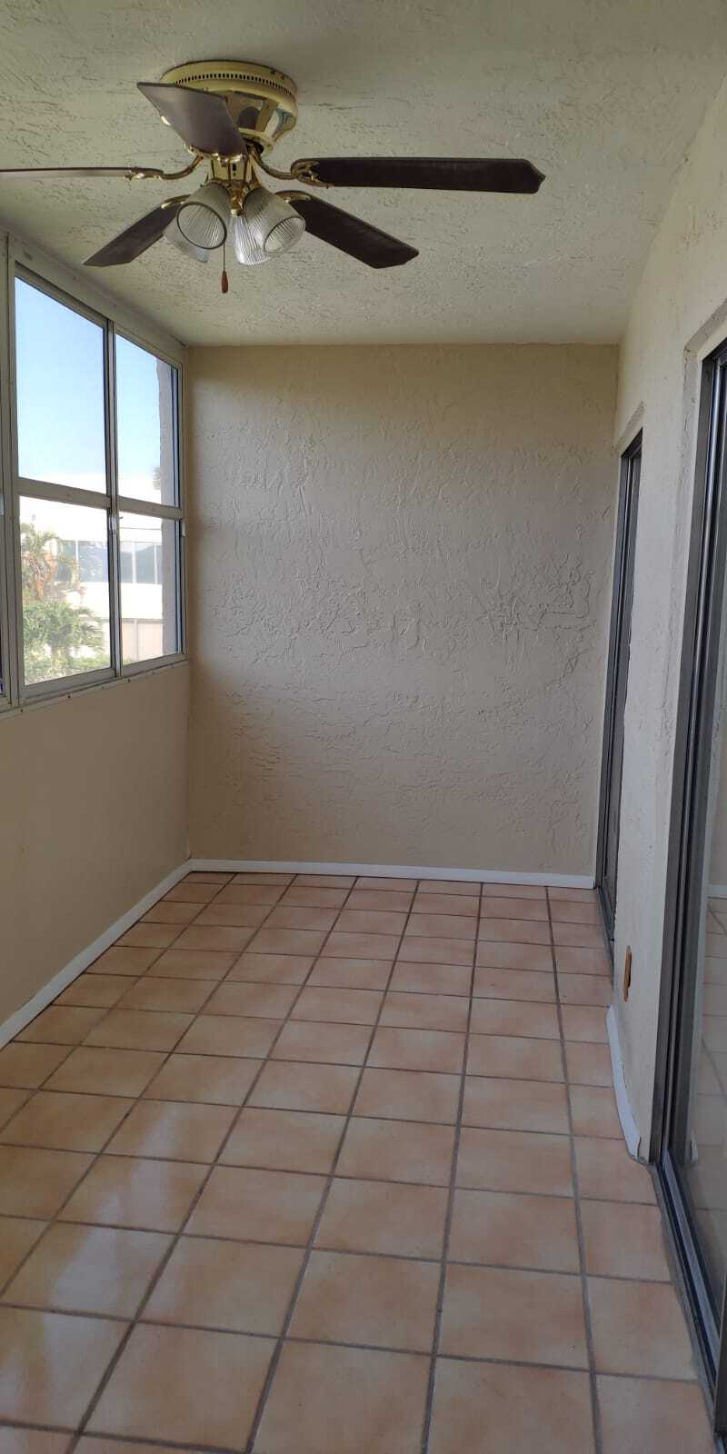 Building Photo - 3212 Strawflower Way