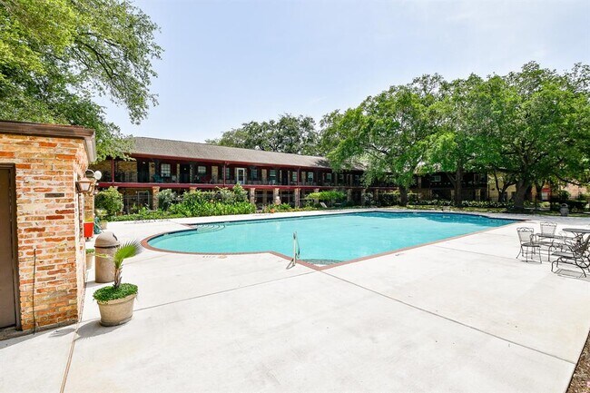 Building Photo - 5244 Arboles Dr
