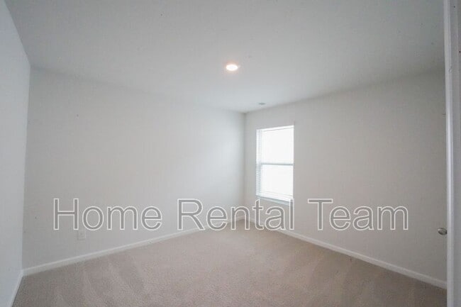 Building Photo - 431 Coconut Dr