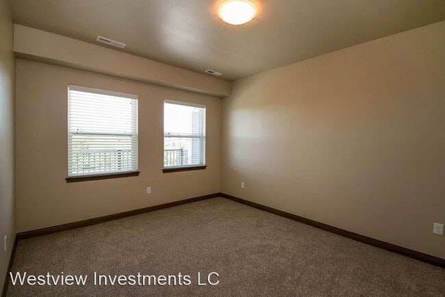 Building Photo - 2815 Rohret Rd