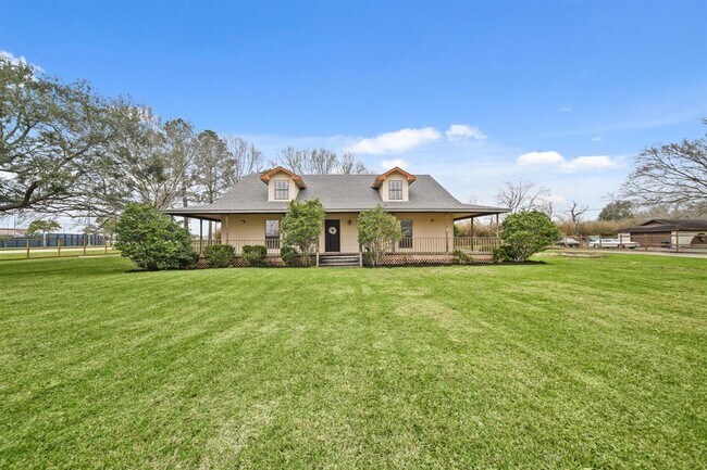 Primary Photo - 6903 Lewis Ln