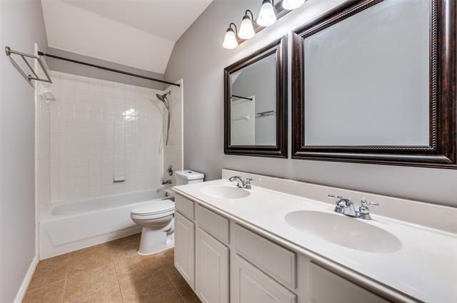 Building Photo - 410 Brookside Dr