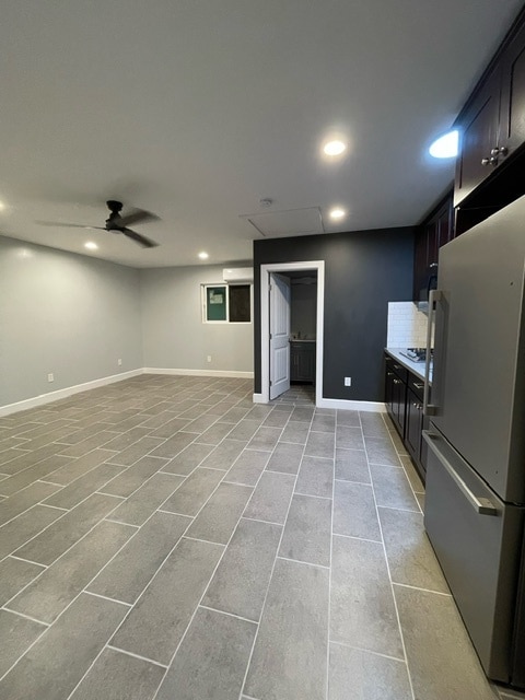 Building Photo - 625 W G St