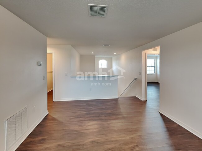 Building Photo - 812 Chatham Walk Dr