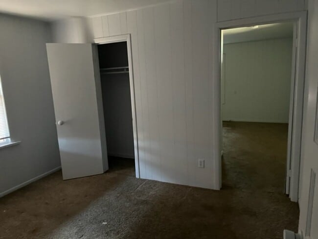 Building Photo - 107 N Alabama St