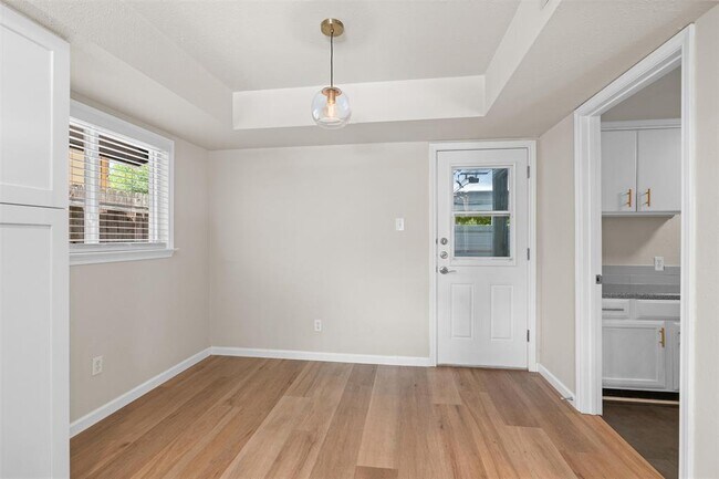 Building Photo - 11513 Quarter Horse Trail