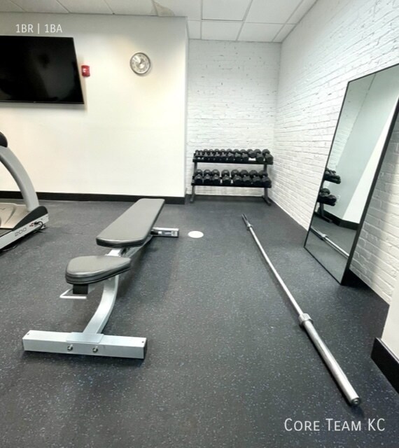 Building Photo - Renovated River Market Loft For Rent!