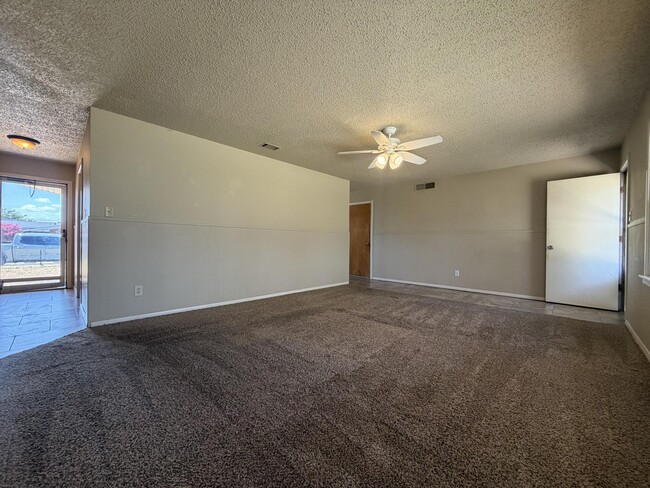 Building Photo - 5016 46th St