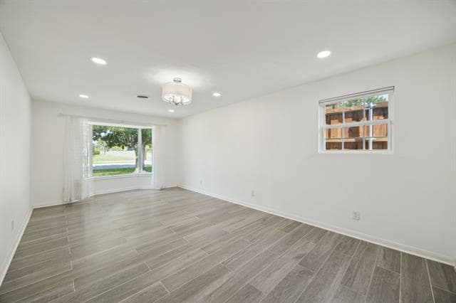 Building Photo - 9670 Lynbrook Dr