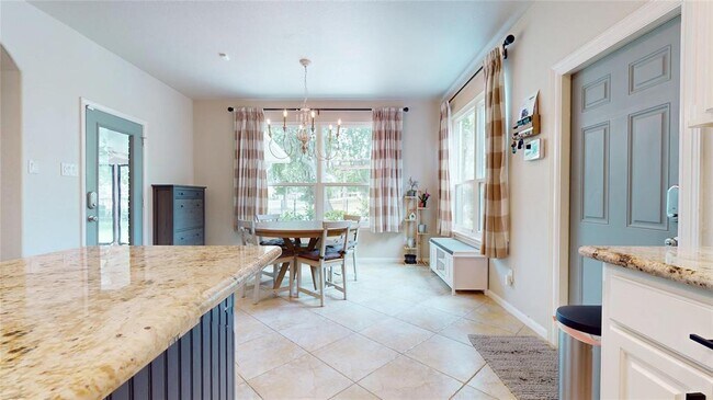 Building Photo - 1323 Hillside Forest Dr