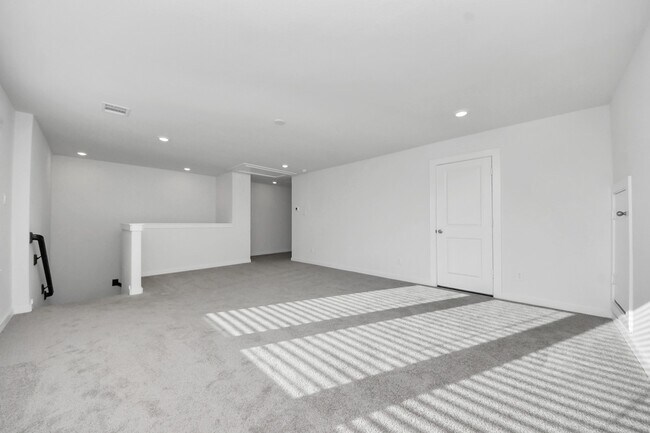 Building Photo - 1642 Portia Ln