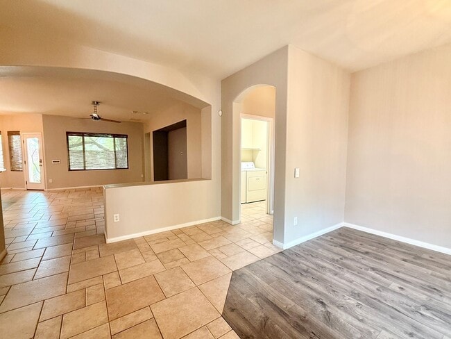 Building Photo - MOVE IN SPECIAL! FIRST TWO WEEKS RENT FREE...