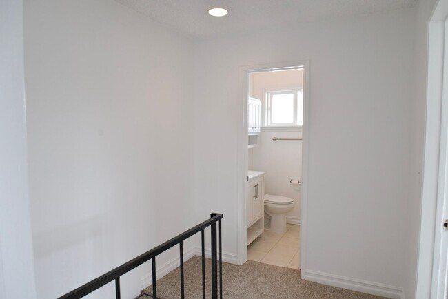 Building Photo - 34036 Street of the Amber Lantern