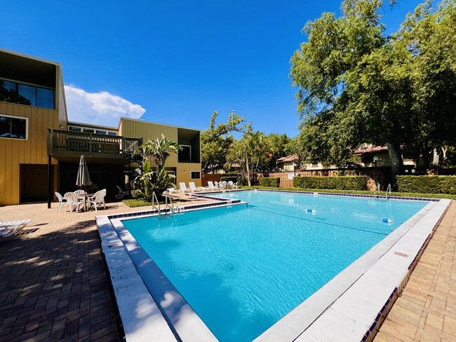 Building Photo - Desirable Sodo District, this spacious 2 b...