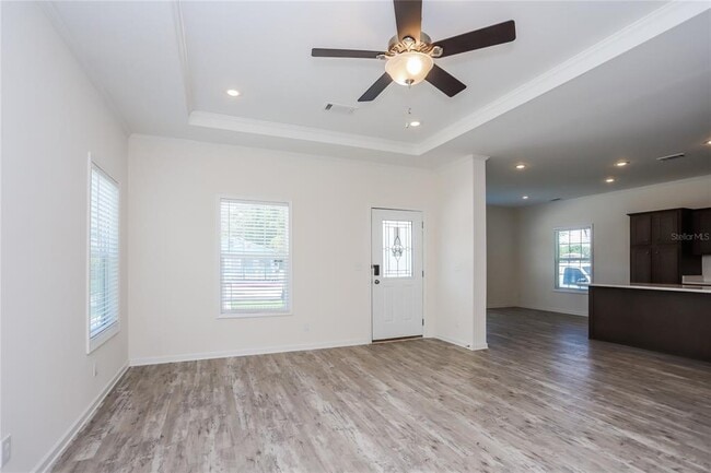 Building Photo - 1900 21st St S