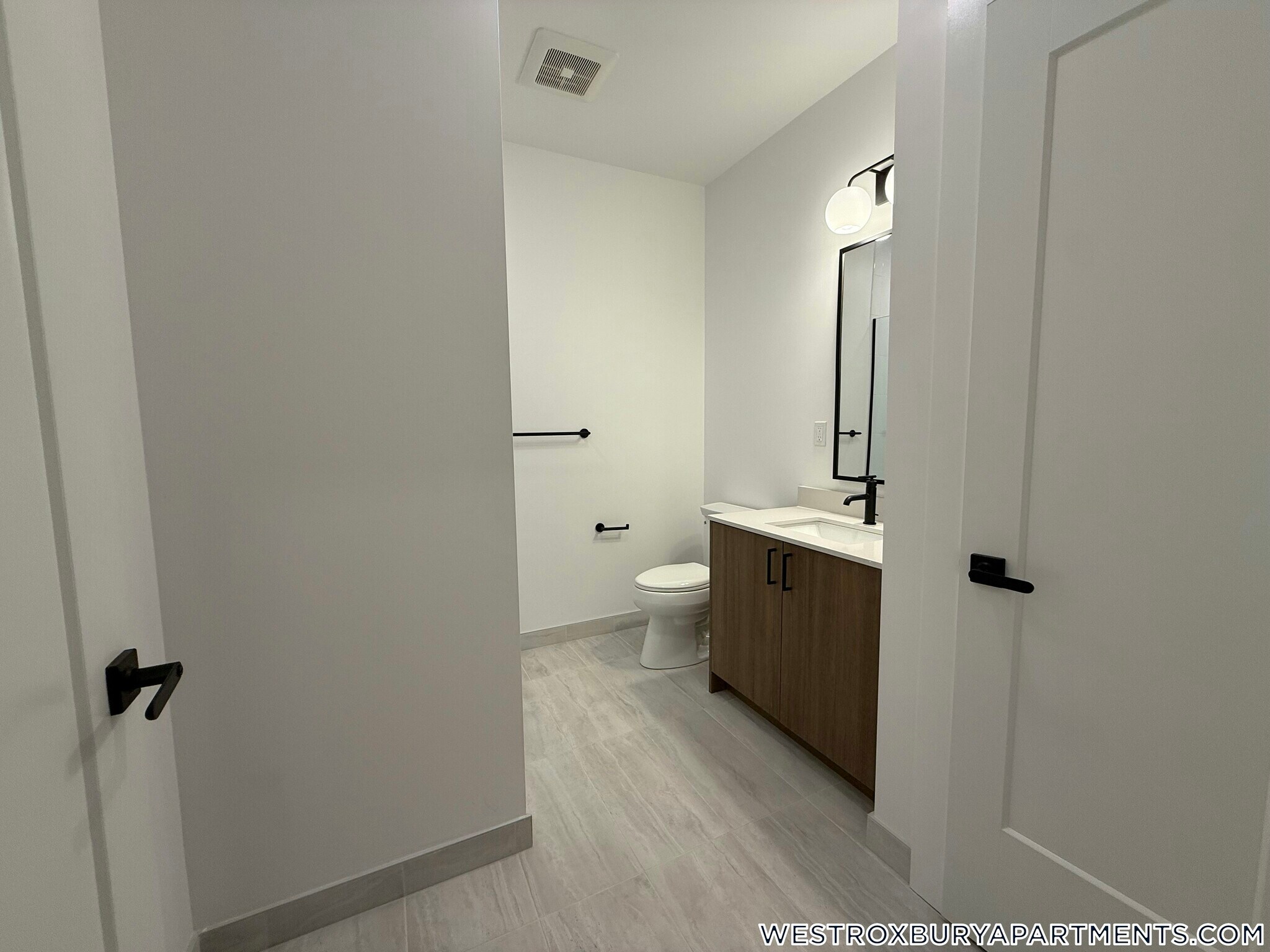 Building Photo - 199 Gardner St